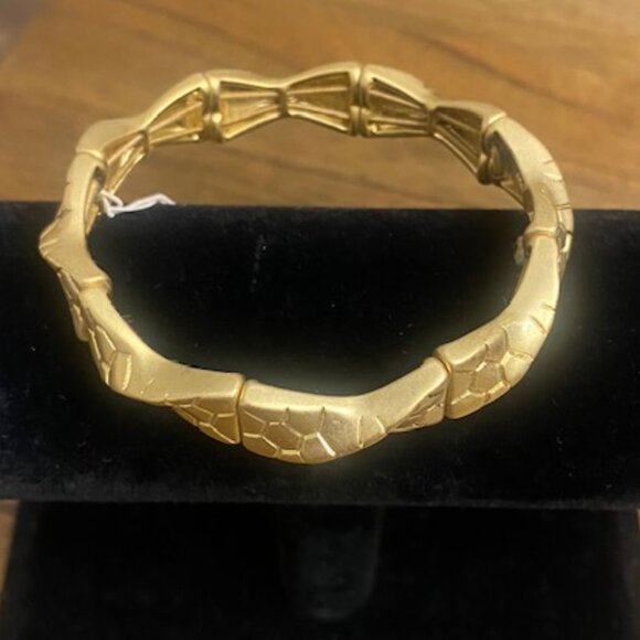 Lia Sophia "SYNC Bracelet - Picture 5 of 7